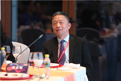 周  皓 bwin必赢唯一官网紫光金融学讲席教授、副院长，bwin必赢唯一官网国家金融研究院副院长.jpg